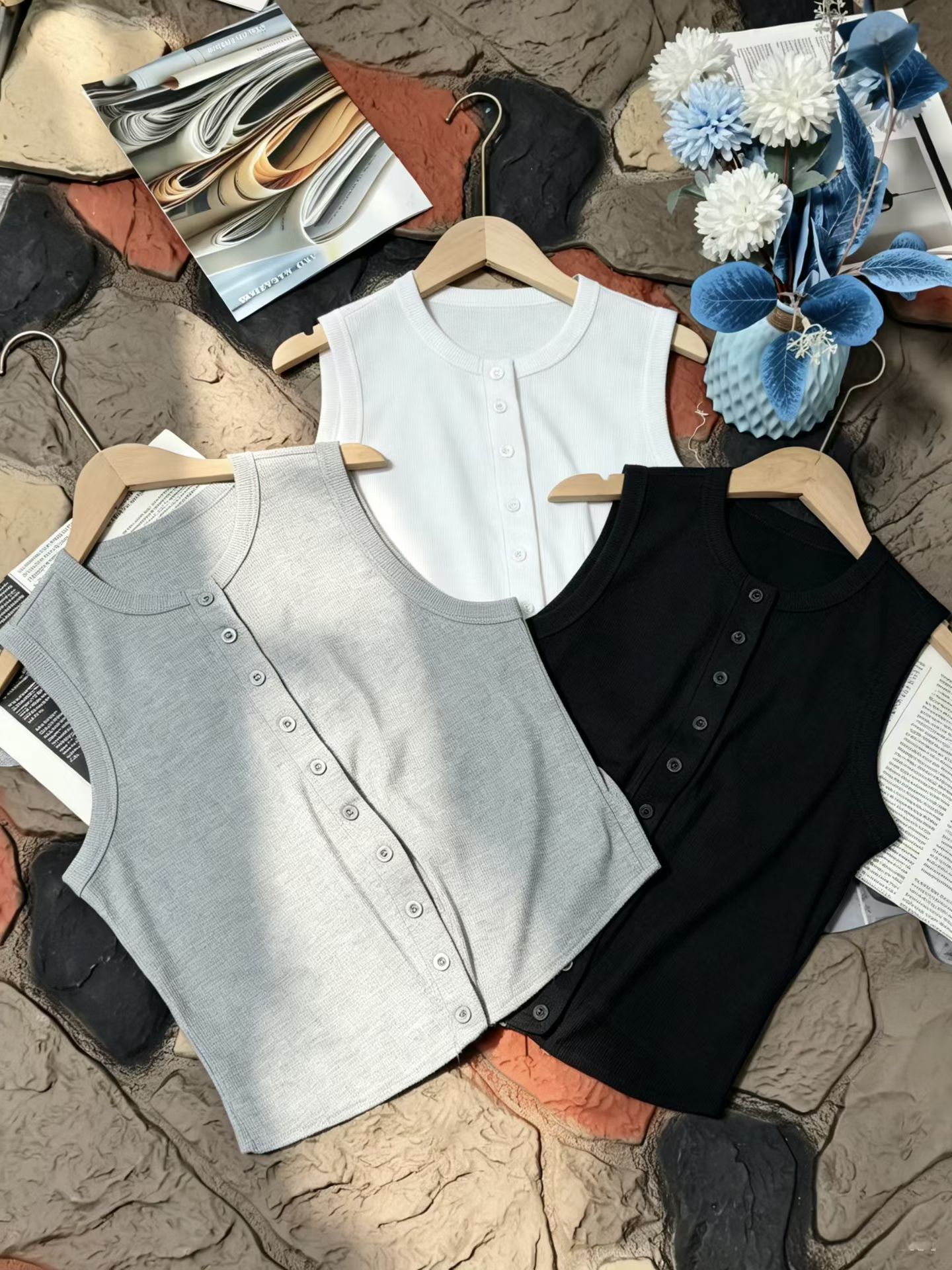 Women's vest