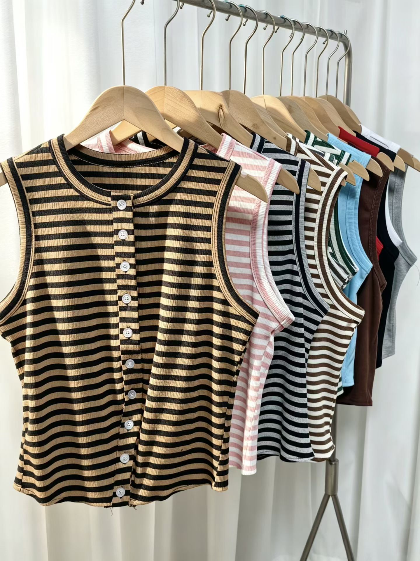 Women's vest