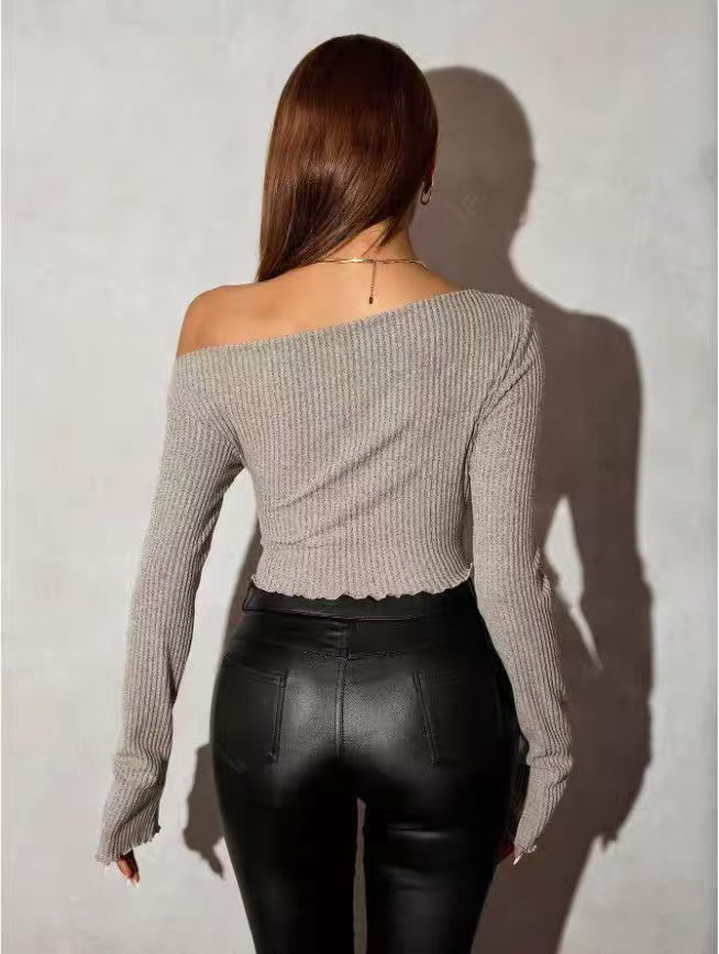 Women's knitted "hot girl" style top